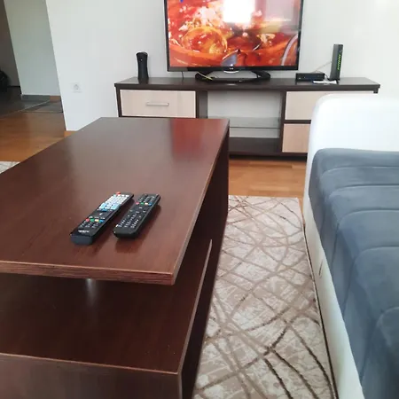 Apartment Two Bedrooms 4 V